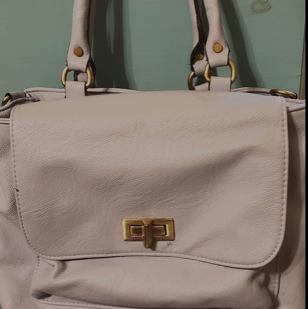 Baby blue purse - washed out in photos